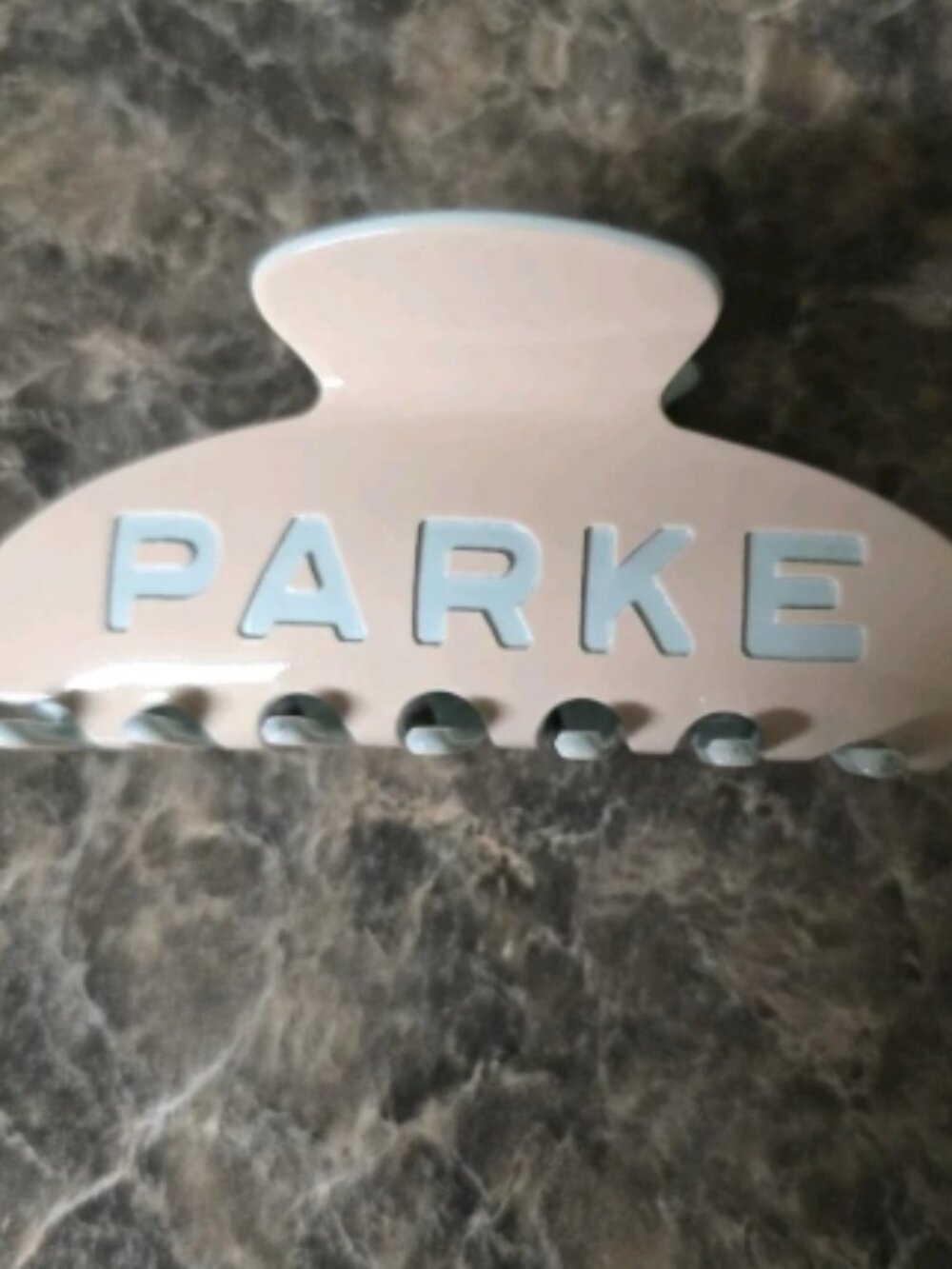 PARKE Birthday Claw Clip (Cupcake) - Sold Out Online - NWT - Picture 10 of 10